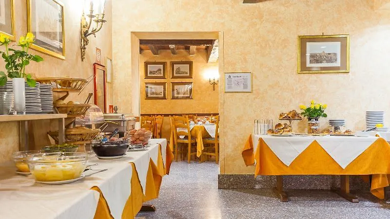 Madison Hotel Rom 3*,  Italien