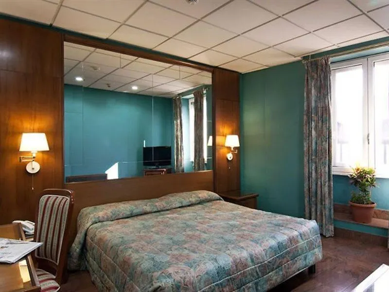***  Madison Hotel Roma Italia